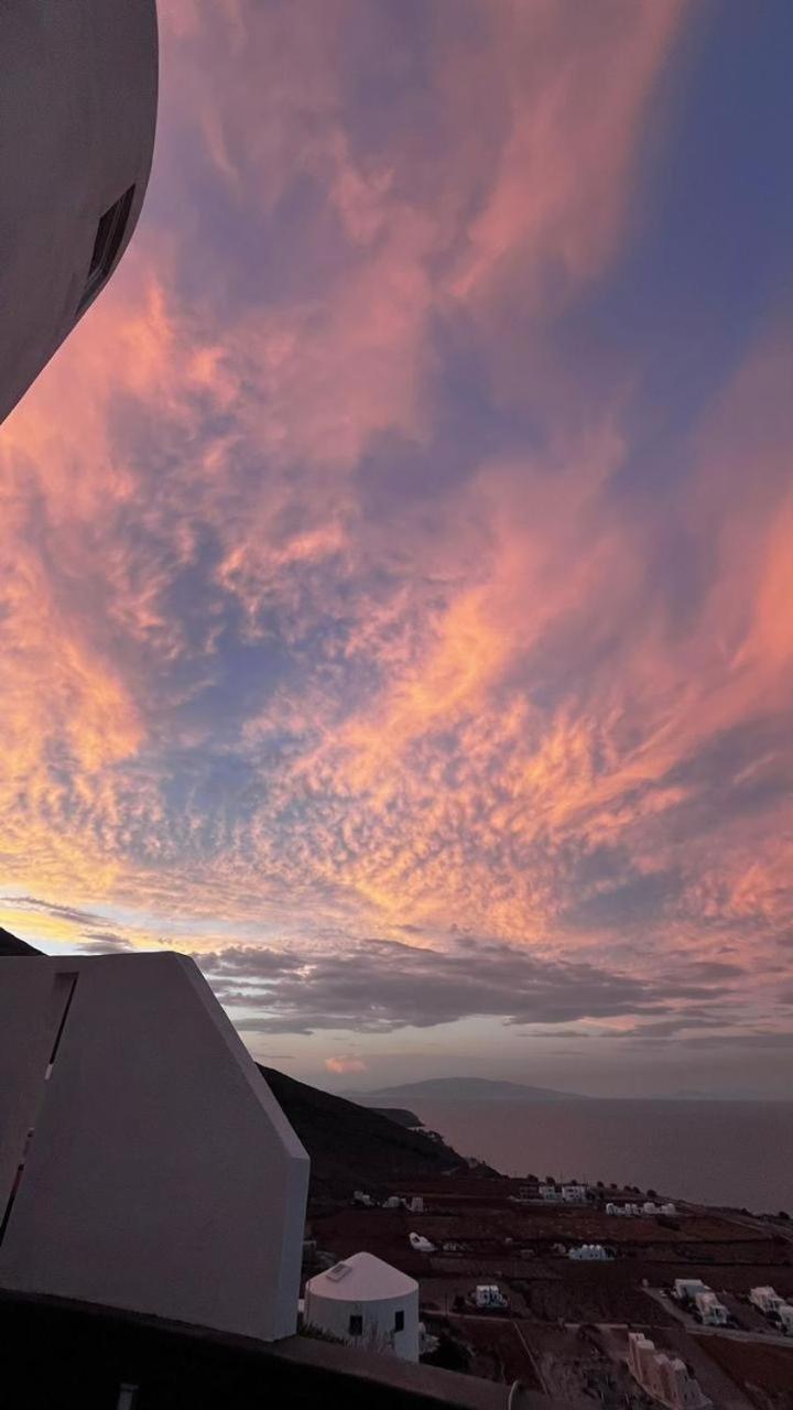 Topos Exclusive Santorini อิเมโรวิยอน ภายนอก รูปภาพ