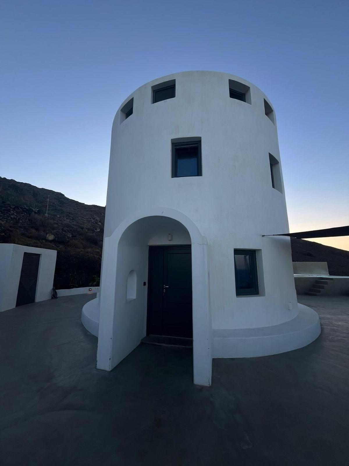 Topos Exclusive Santorini อิเมโรวิยอน ภายนอก รูปภาพ